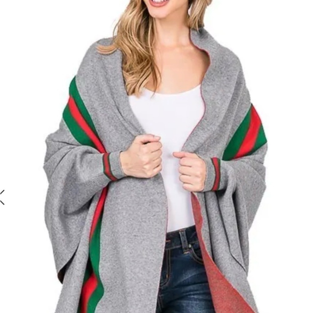 OO LALA fox cape with Gucci style stripe in red and green. OS - Picture 11 of 12